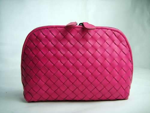 Bottega Veneta soft Lambskin Make Up Case 6495 rose red - Click Image to Close